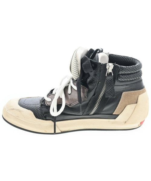 ANDIA FORA รองเท้าผ้าใบ