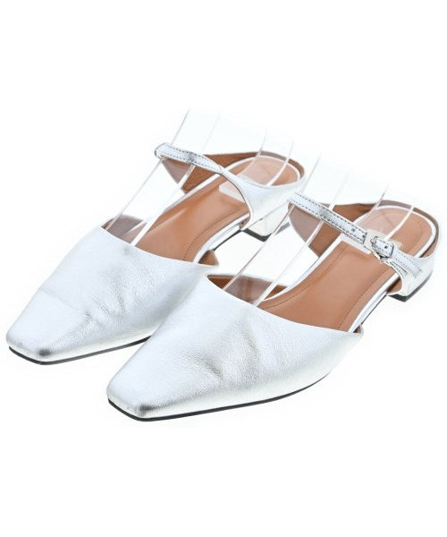 APOM รองเท้าส้นสูง