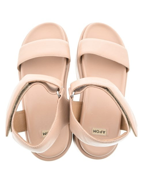 APOM รองเท้าแตะ