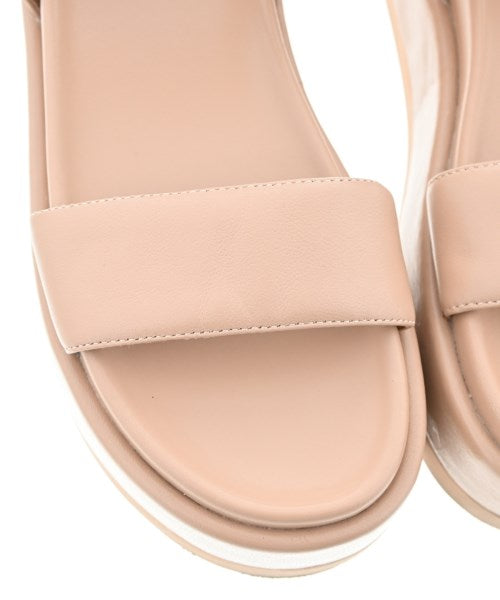 APOM รองเท้าแตะ