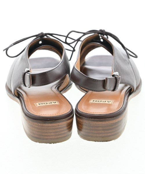 APOM รองเท้าแตะ