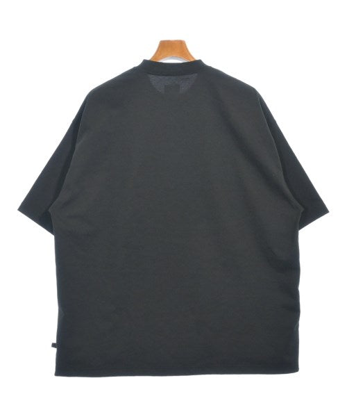 DAIWA PIER39 เสื้อยืด/เสื้อท็อปส์