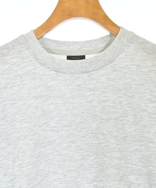 DAIWA PIER39 เสื้อยืด/เสื้อท็อปส์