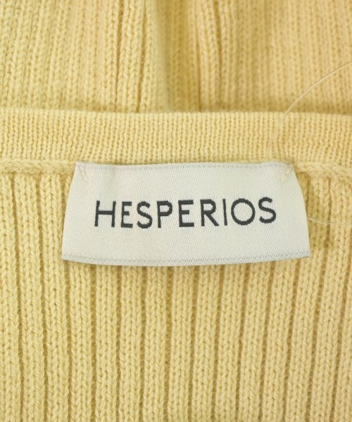 HESPERIOS เสื้อกันหนาว