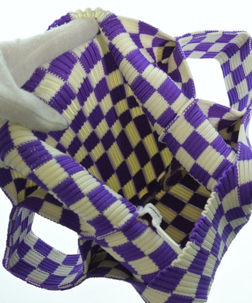 LASTFRAME กระเป๋าถือ