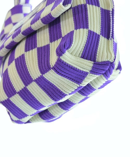 LASTFRAME กระเป๋าถือ