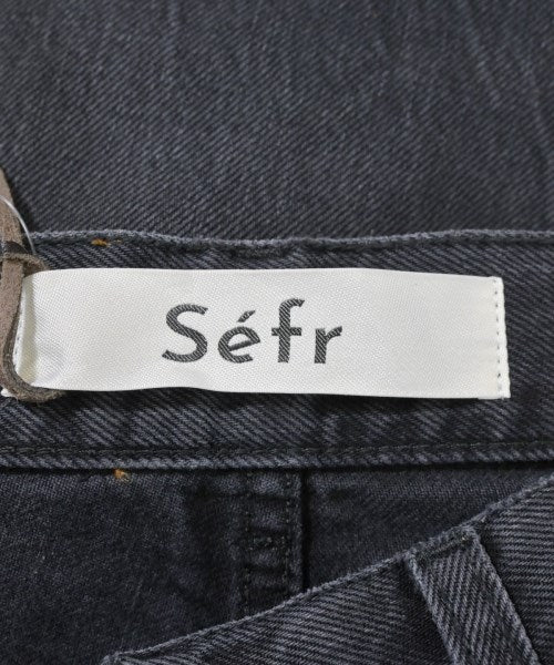 Sefr ยีนส์