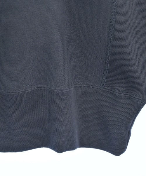 V.A. เสื้อสเวตเตอร์