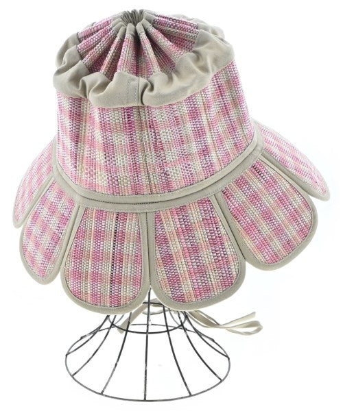 Lorna Murray หมวกฟาง