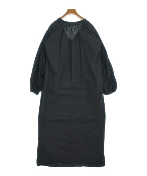 Pondichery ชุดเดรส