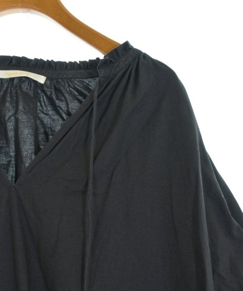 Pondichery ชุดเดรส