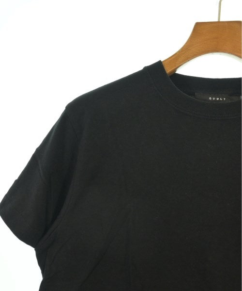 QUOLT เสื้อยืด/เสื้อท็อปส์