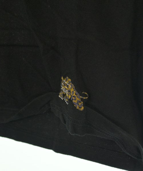 QUOLT เสื้อยืด/เสื้อท็อปส์