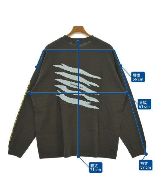 QUOLT เสื้อยืด/เสื้อท็อปส์