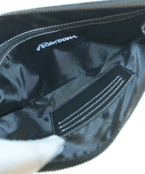 Re:room คลัตช์