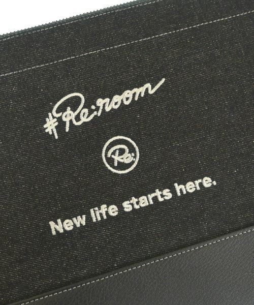 Re:room คลัตช์