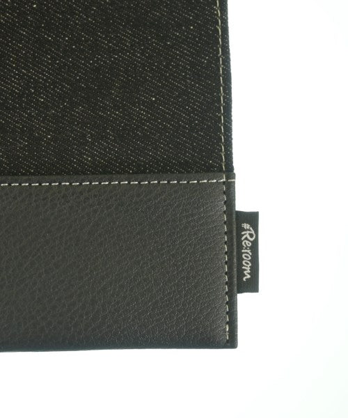 Re:room คลัตช์