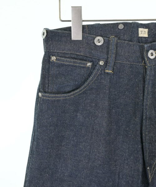 Taiga Takahashi ยีนส์