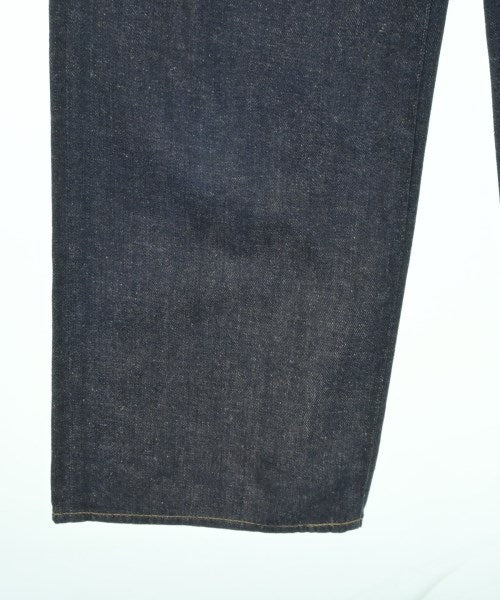 Taiga Takahashi ยีนส์