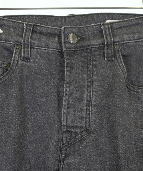 YCHAI ยีนส์