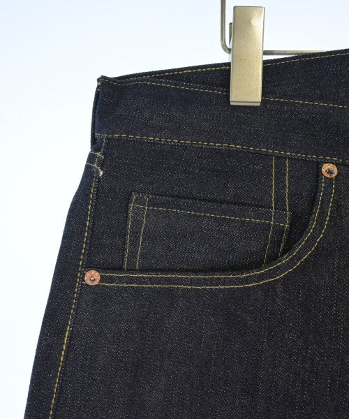 THE VANISHING WEST ยีนส์