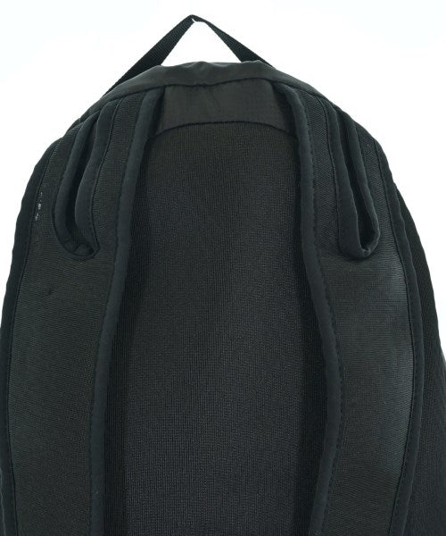 NEUTRALWORKS เป้สะพายหลัง