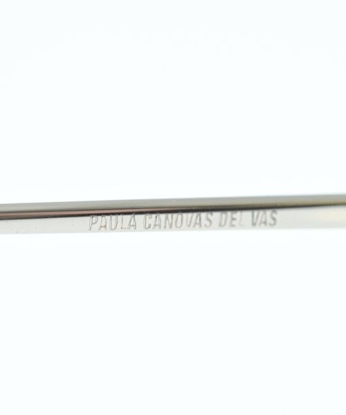 PAULA CANOVAS DEL VAS แว่นกันแดด