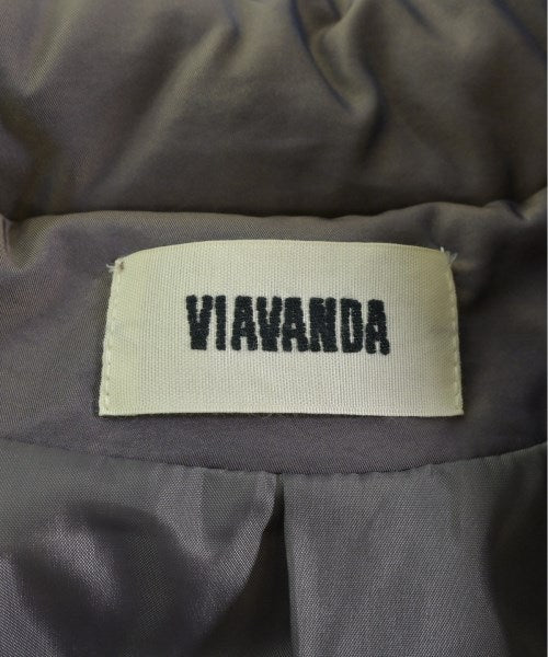 VIAVANDA แจ็คเก็ตเบลาส์ อื่น