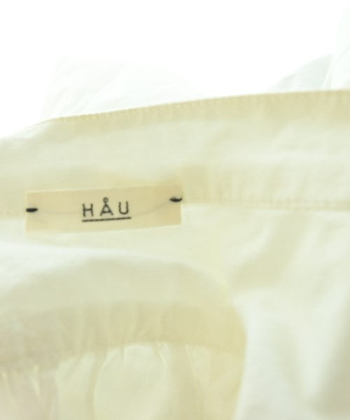 HAU เสื้อสตรี
