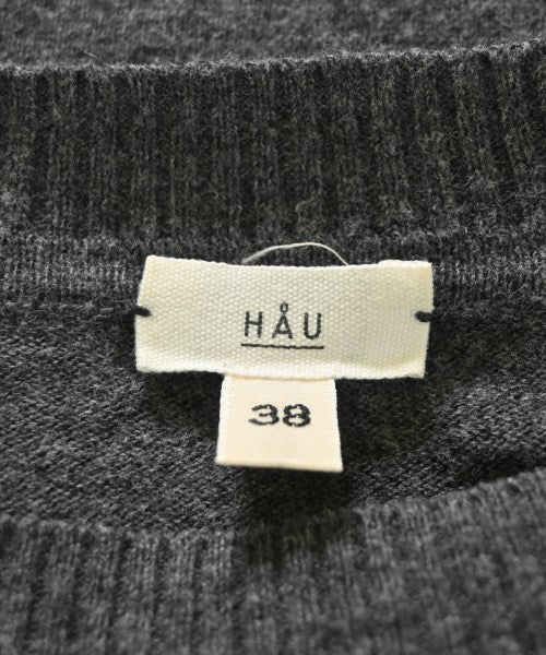 HAU เสื้อกันหนาว