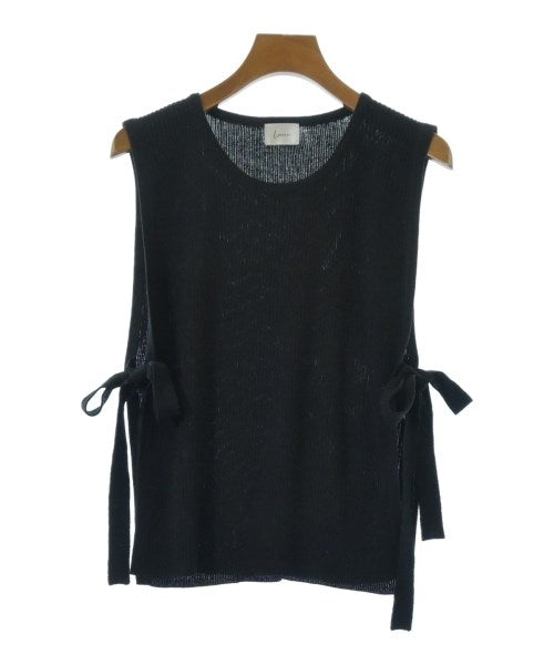 louren เสื้อแขนกุด
