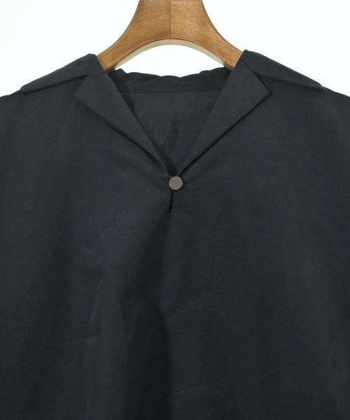 LOUSTIC เสื้อลำลอง