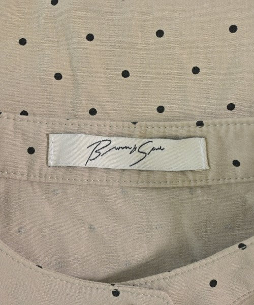 Brown&Street เสื้อสตรี