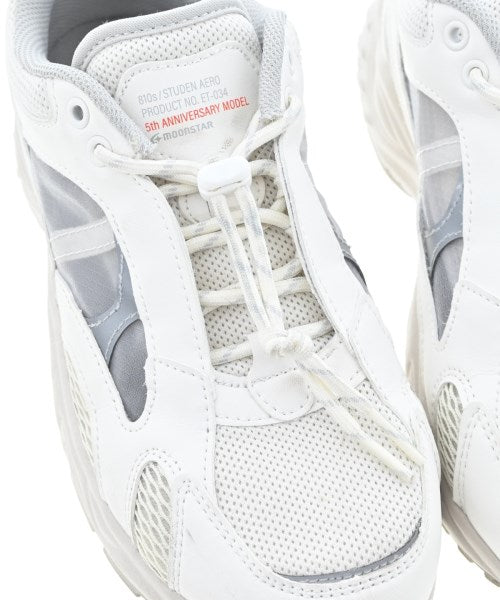 810s รองเท้าผ้าใบ