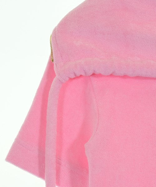 PATOU เสื้อยืด/เสื้อท็อปส์