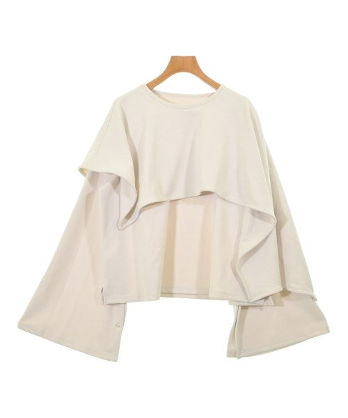 ACKA เสื้อยืด/เสื้อท็อปส์