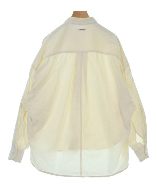 STUDIO R330 เสื้อลำลอง