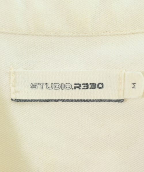 STUDIO R330 เสื้อลำลอง