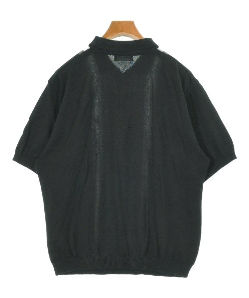 Cabaret Poval เสื้อกันหนาว