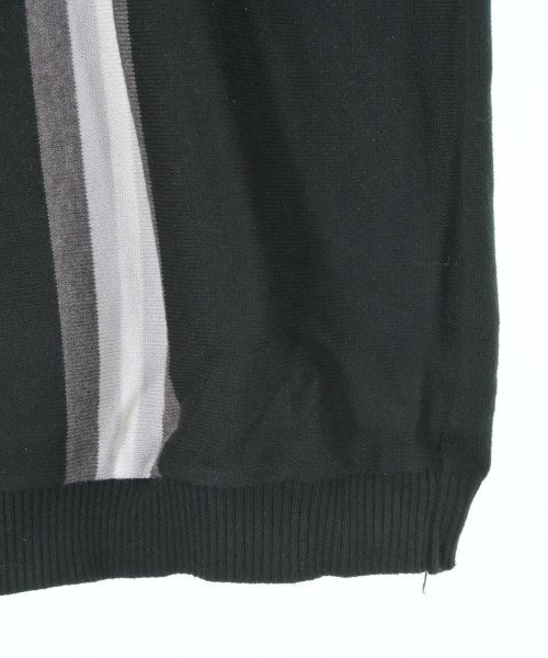 Cabaret Poval เสื้อกันหนาว