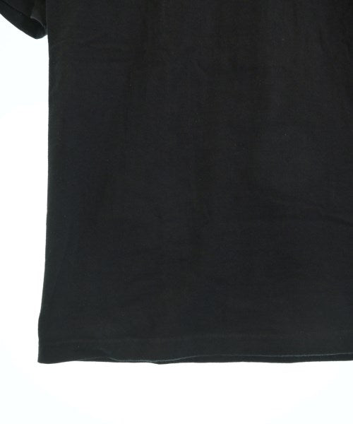 YUKI UEDA เสื้อยืด/เสื้อท็อปส์