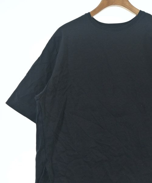 Factelier เสื้อยืด/เสื้อท็อปส์