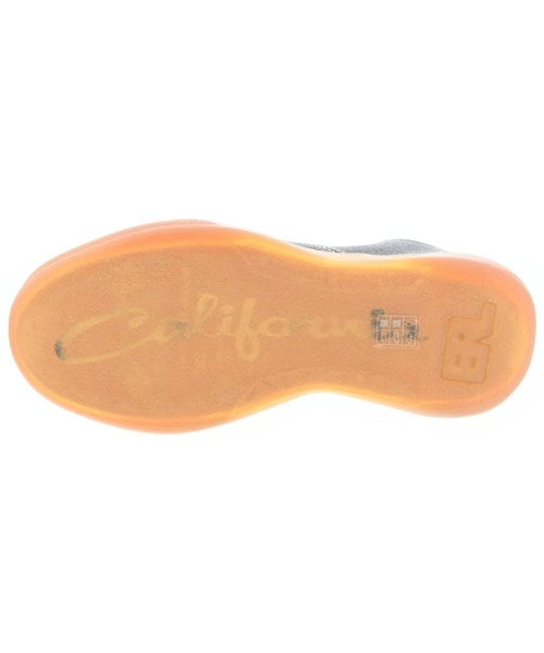 ERL รองเท้าผ้าใบ