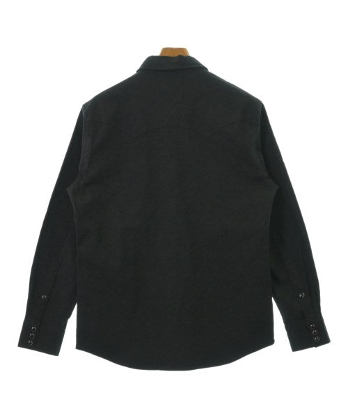 COLUMN เสื้อลำลอง