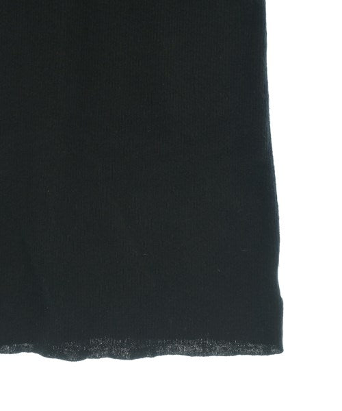 COLUMN เสื้อแขนกุด