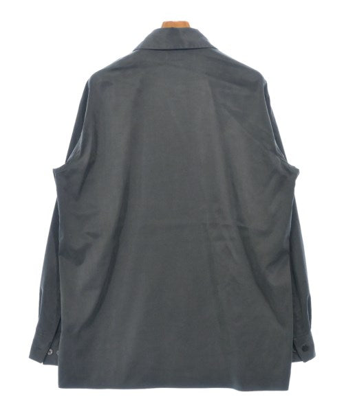 COLUMN เสื้อลำลอง