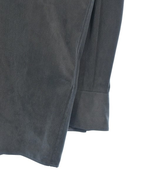 COLUMN เสื้อลำลอง