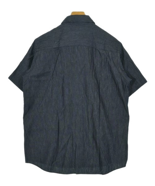 COLUMN เสื้อลำลอง