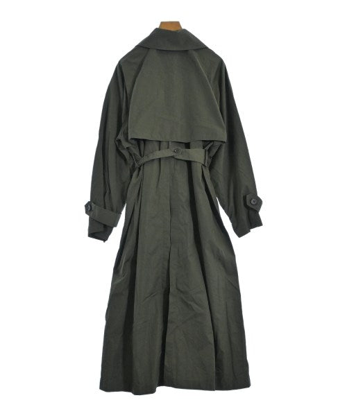 COLUMN เสื้อคลุมคอปก Soutien