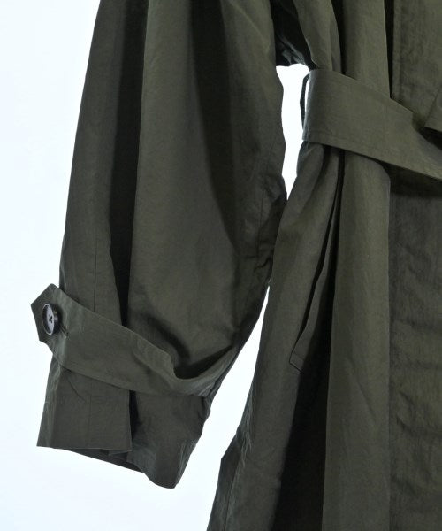 COLUMN เสื้อคลุมคอปก Soutien